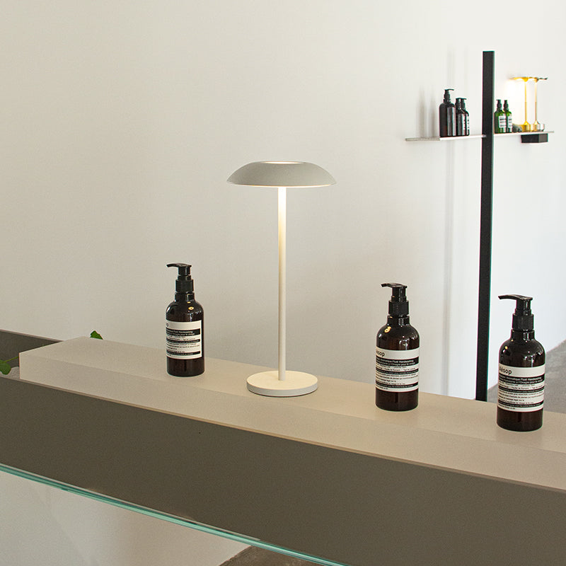 IronShine | Elegante & Oplaadbare Tafellamp