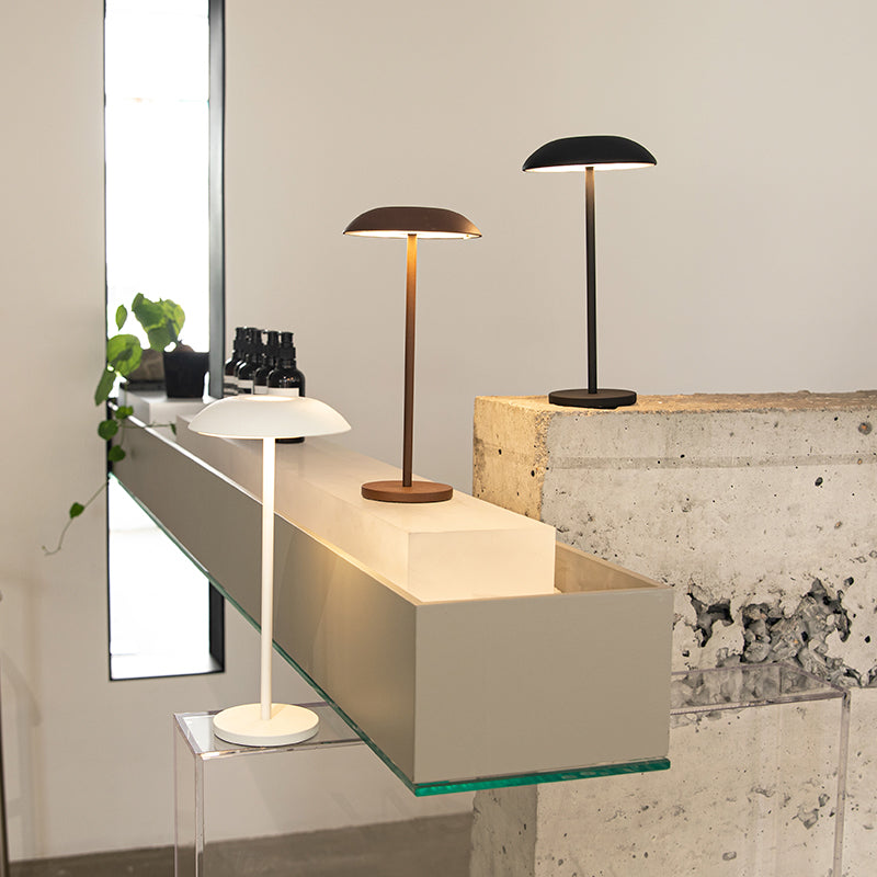 IronShine | Elegante & Oplaadbare Tafellamp