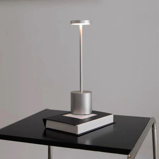 Luxe en moderne oplaadbare lamp