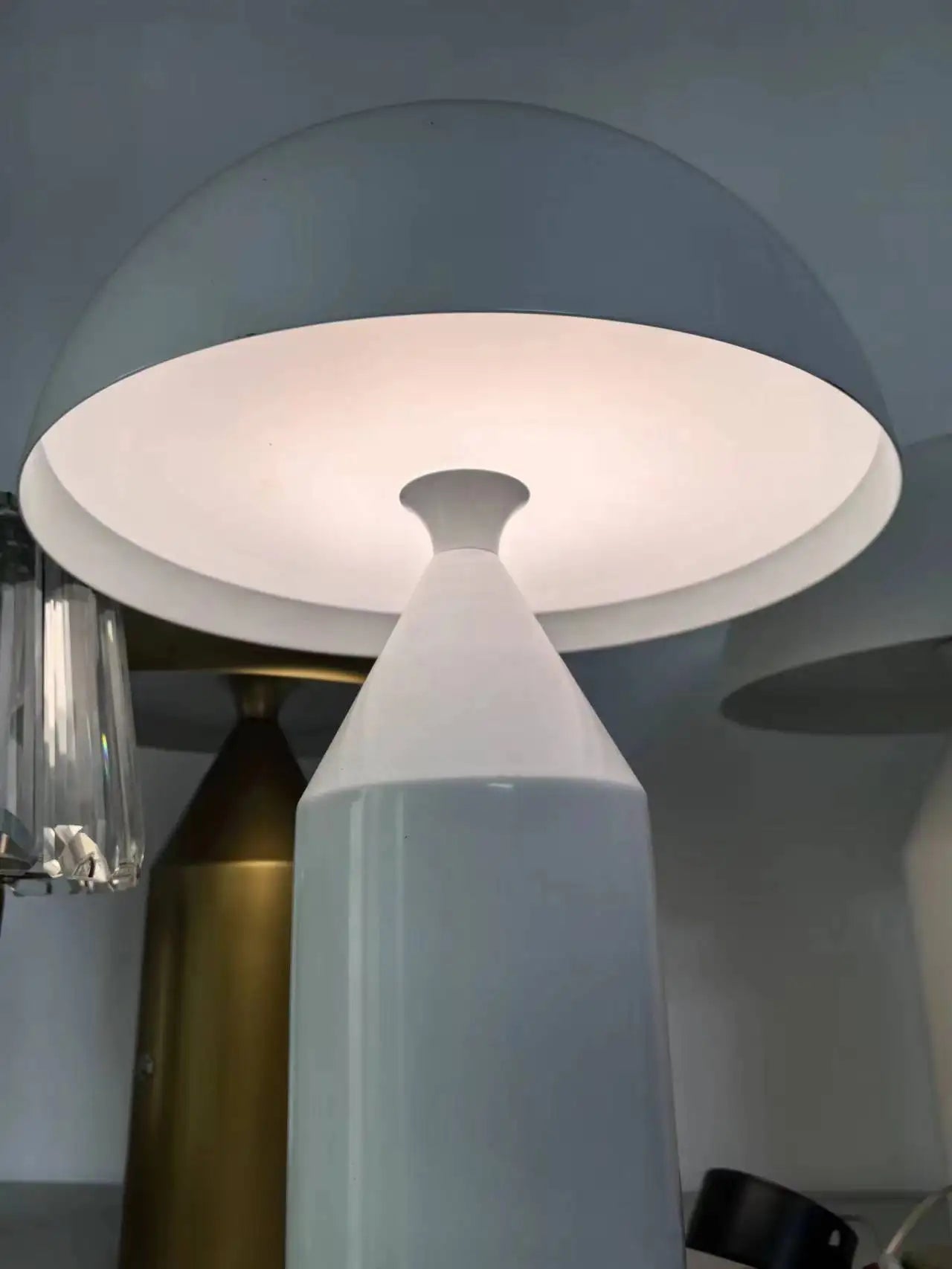 LumiMush | Elegante paddenstoelvorm & modern ontwerp