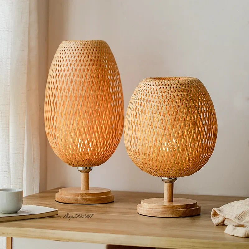 Handgemaakte vintage bamboe tafellamp | Elegant verlichtingsontwerp voor je huis