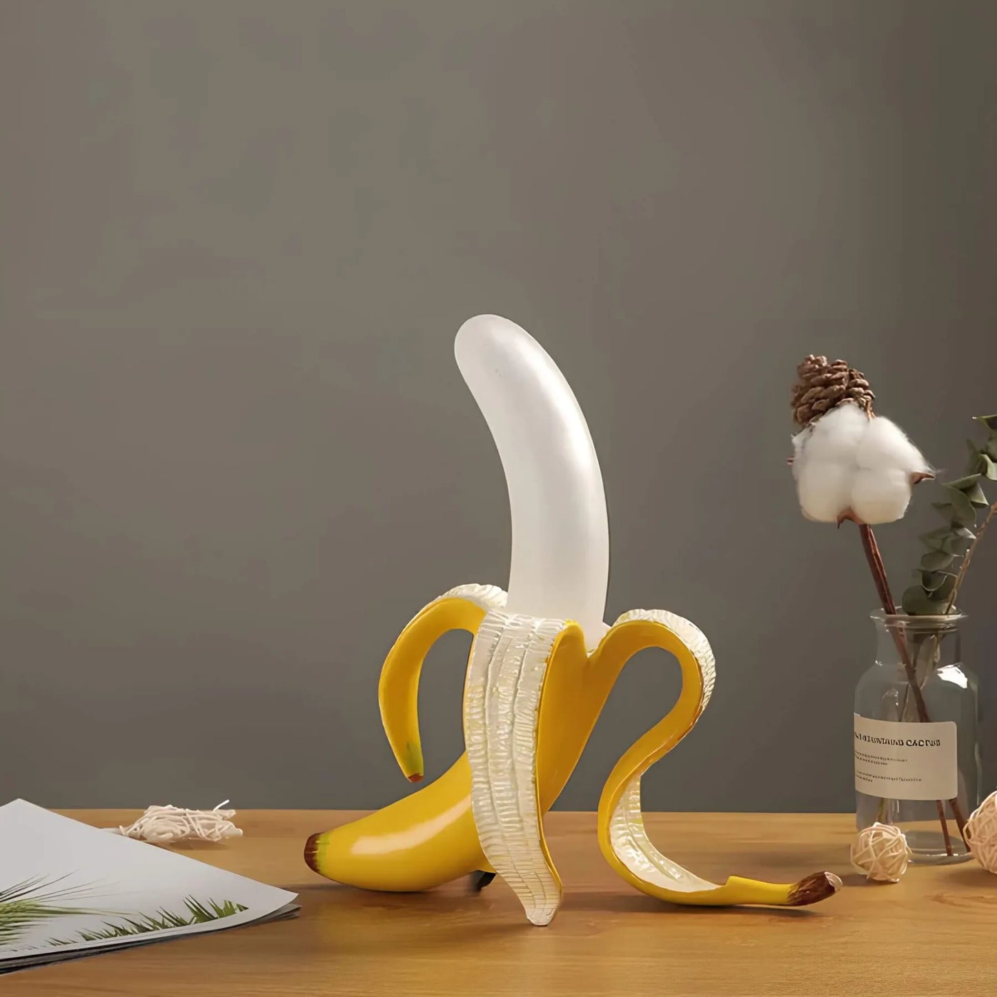 BananaShine - Moderne bananen tafellamp