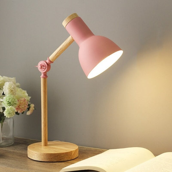 Scandinavische elegantie | Stijlvolle houten LED bureaulamp
