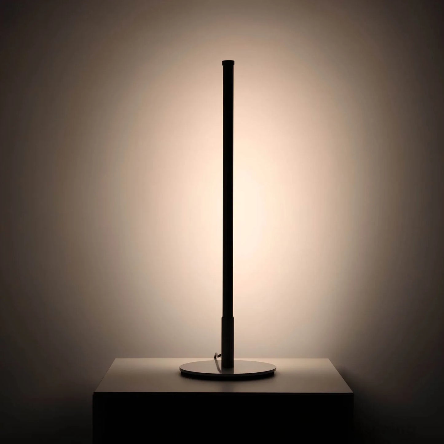 Léger LED tafellamp - Moderne elegantie
