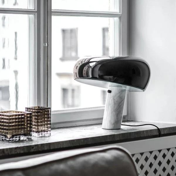 SnoopyLamp | Elegante tafellamp van metaal, glas en marmer