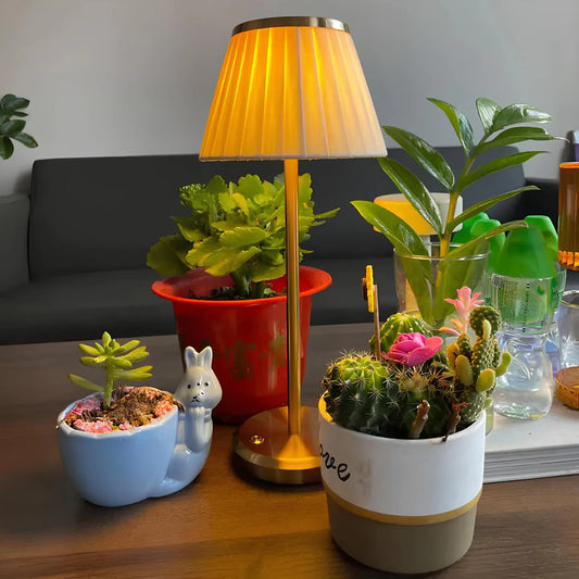 ShineRadinace - Draadloze koperen tafellamp