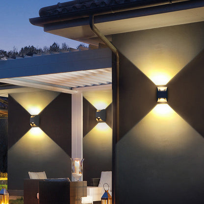 BrilliantAura | Moderne metalen wandlamp
