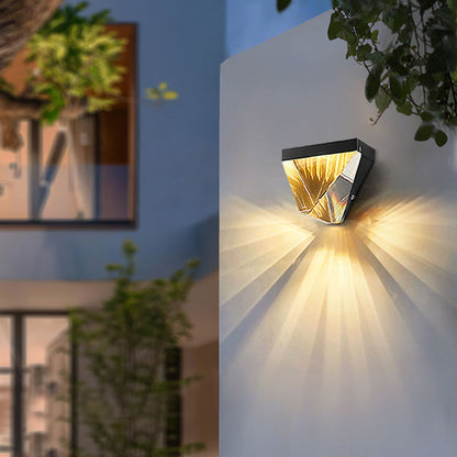 PrismaGlow | Gouden diamanten wandlamp