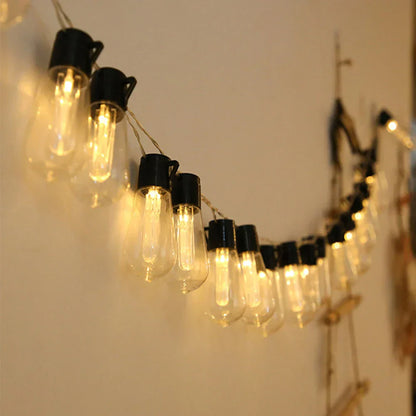 Sprookjesverlichting op zonne-energie voor feestelijke avonden