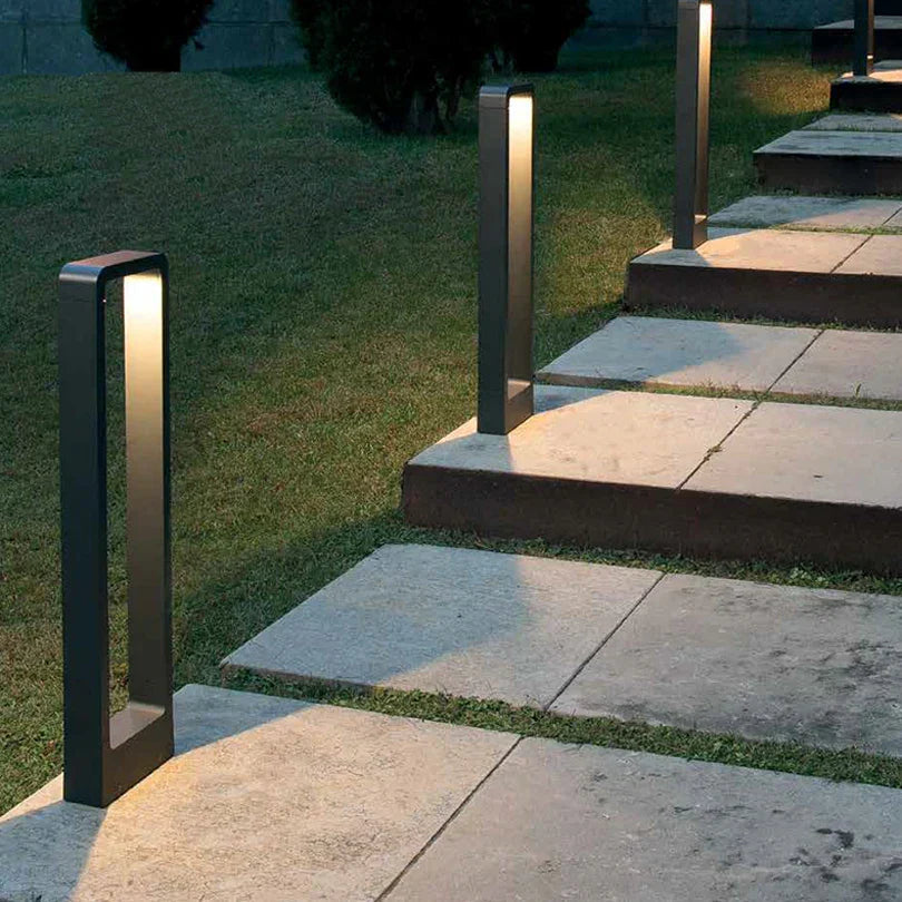 TerraLuxe – LED Buitenlamp 60cm, Moderne IP65 Tuinverlichting, Staande Grondlamp voor Pad, Oprit, Tuin & Terras, Warm Wit 3000K