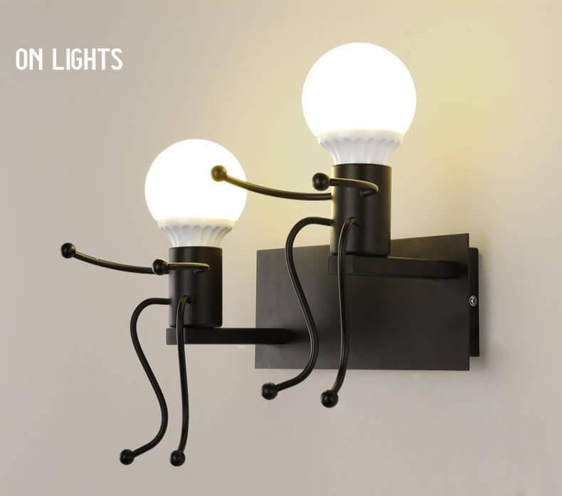 RoboLight | Unieke artistieke ijzeren wandlamp