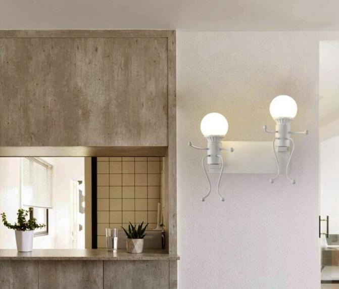 RoboLight | Unieke artistieke ijzeren wandlamp