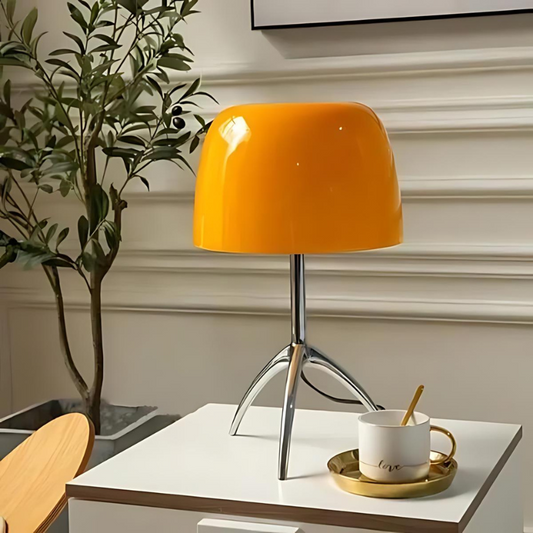 ColourElegance | Stijlvolle tafellamp van glas en roestvrij staal