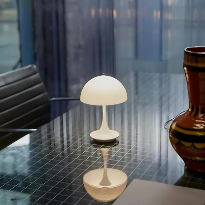 TouchLuxe | Elegante aanraaklamp Draadloze LED tafellamp