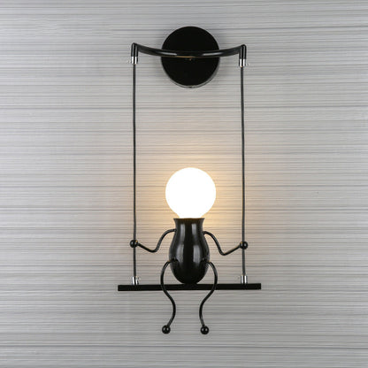 SwingGlow | Elegante draaibare wandlamp