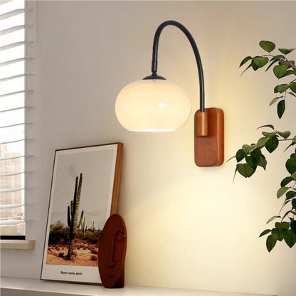 KakiBau | Draaibare Glazen Wandlamp
