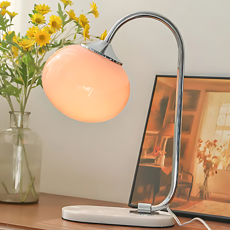 LeuchtendeVerbindung | Tafellamp van glanzend metaal en glas