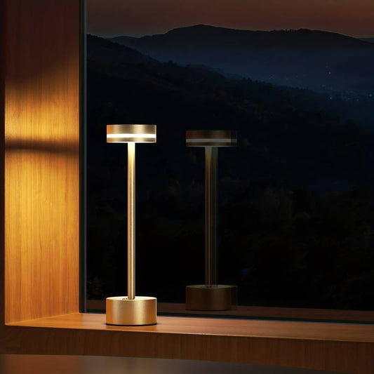 COSMOGLOW - Draagbare lamp met kosmonaut ontwerp