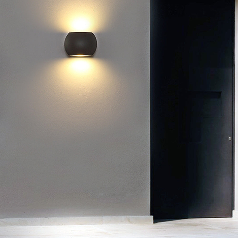 Minimalistische wandlamp voor buiten