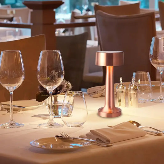 RetroGlow | Retro & Veelzijdige Tafellamp