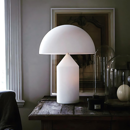 Elegante metalen tafellamp | Stijlvolle accentverlichting voor elk huis