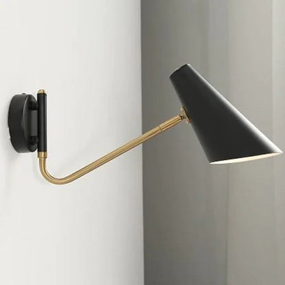 UrbanRadiance | Premium ijzeren wandlamp