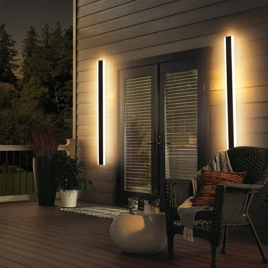 Gestreepte wandlamp