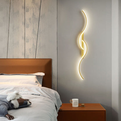 TwilightCurve | S-vormige wandlamp