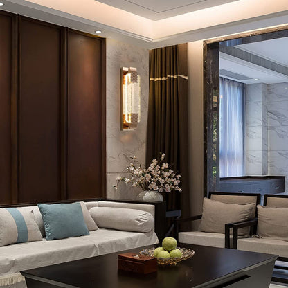 LuxeLine | Dimbare kristallen wandlamp