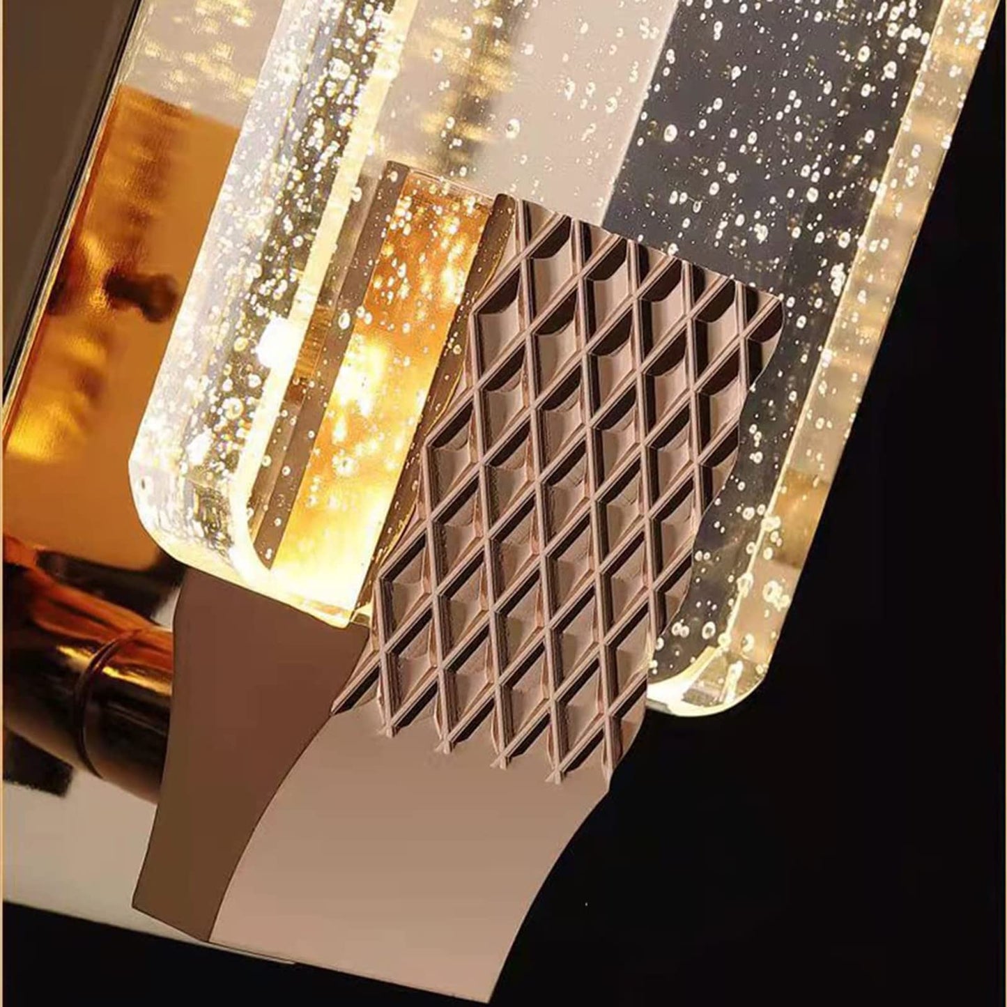 LuxeLine | Dimbare kristallen wandlamp