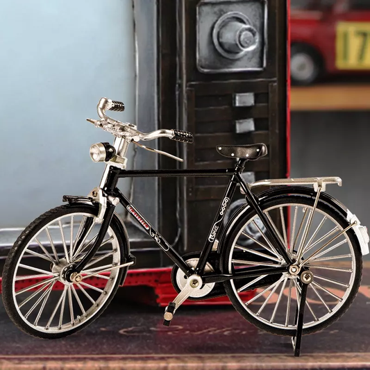 VintageCycle | Elegant retro fietsmodel Ornament