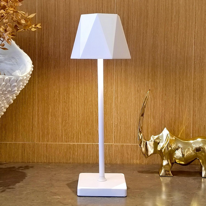 BrightEase | lichtgewicht draadloze bureaulamp