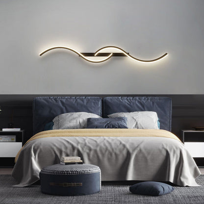 TwilightCurve | S-vormige wandlamp