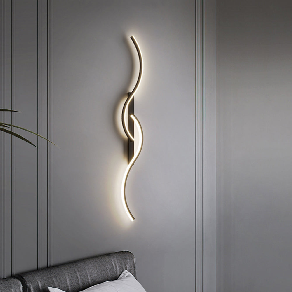 TwilightCurve | S-vormige wandlamp