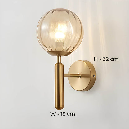 ClaireLum -  Wandlamp van bewerkt glas