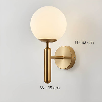 ClaireLum -  Wandlamp van bewerkt glas