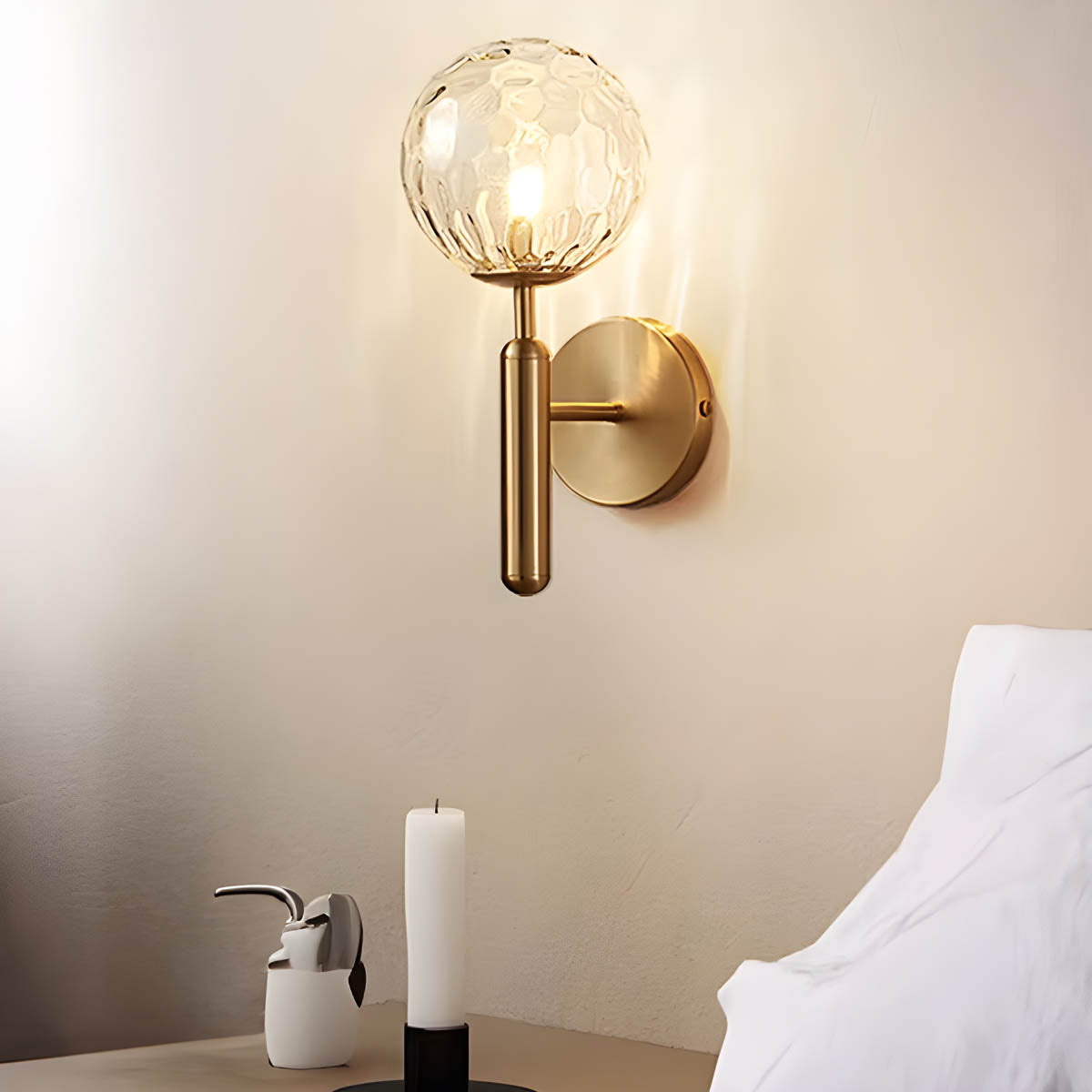 ClaireLum -  Wandlamp van bewerkt glas