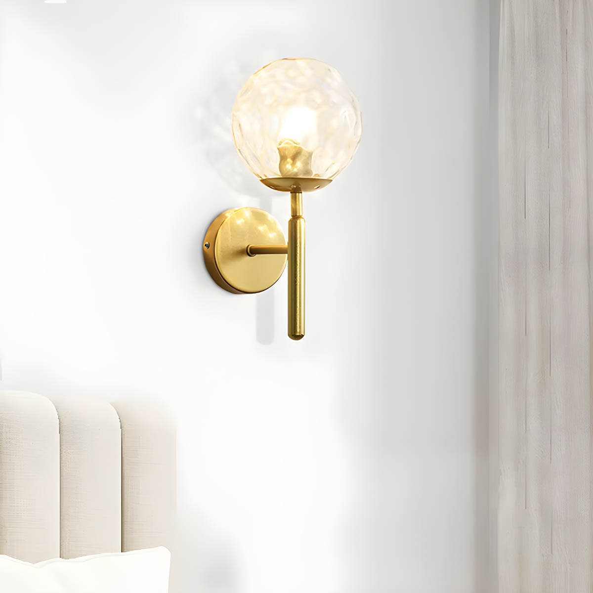 ClaireLum -  Wandlamp van bewerkt glas