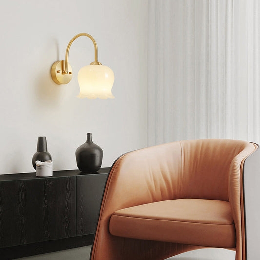 BlossomBright | Artistieke bloemen glazen wandlamp