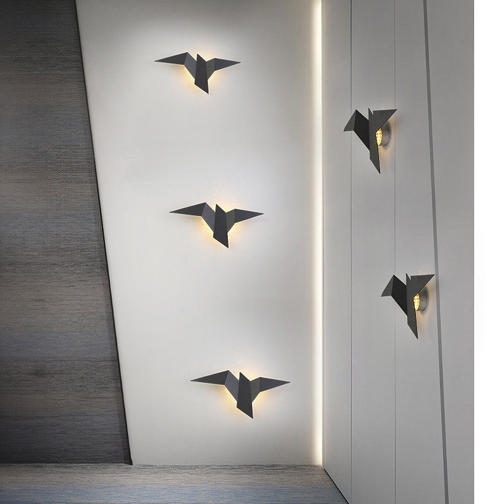 LumenBird | Artistieke ijzeren wandlamp
