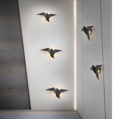 LumenBird | Artistieke ijzeren wandlamp