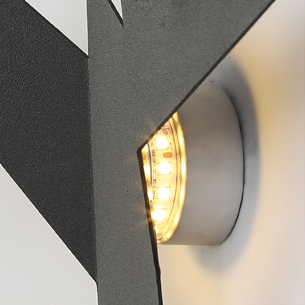 LumenBird | Artistieke ijzeren wandlamp
