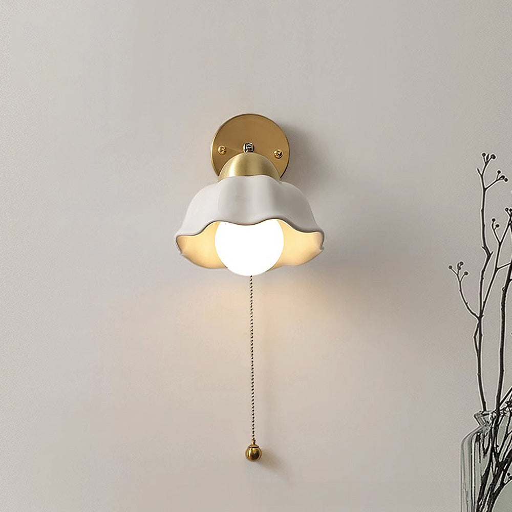 Retro Franse witte bloemen wandlamp