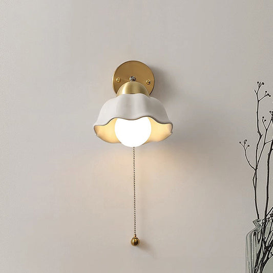Retro Franse witte bloemen wandlamp