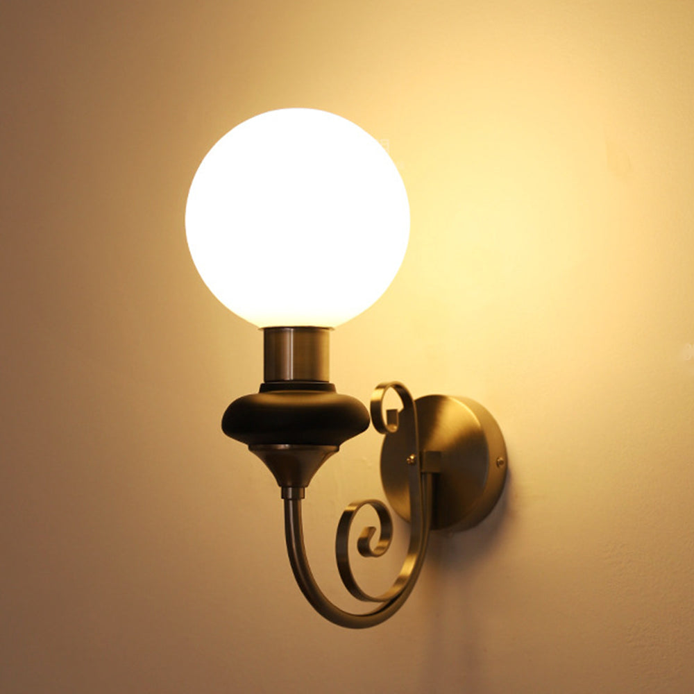 VintageGlow | Retro Frans glazen wandlamp