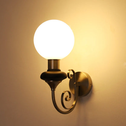 VintageGlow | Retro Frans glazen wandlamp