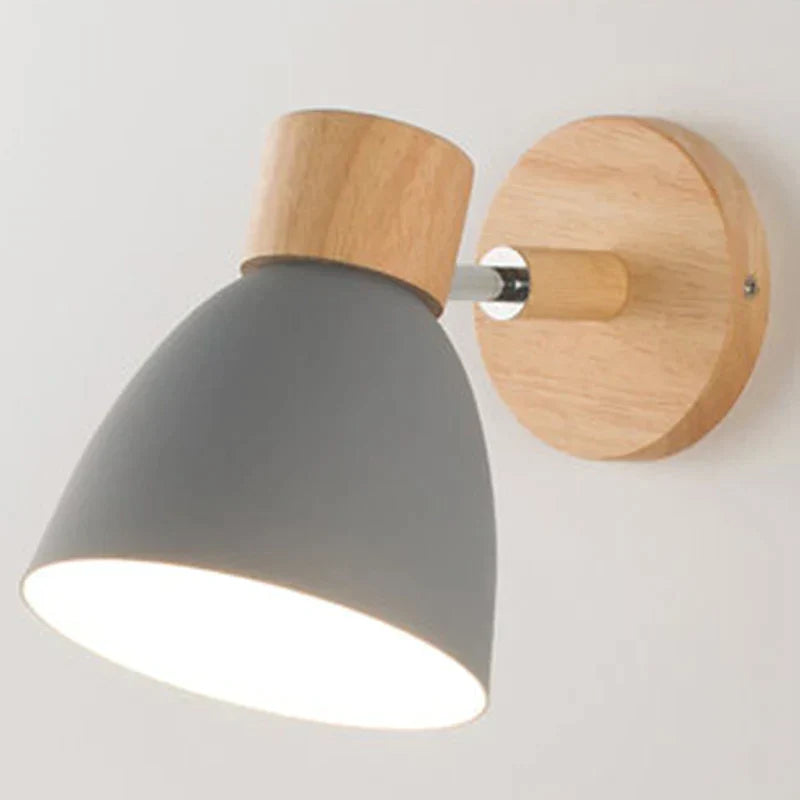 ChromaLux | Elegante Scandinavische houten wandlamp
