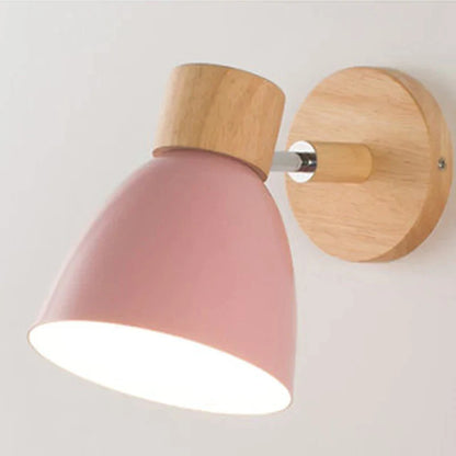 ChromaLux | Elegante Scandinavische houten wandlamp