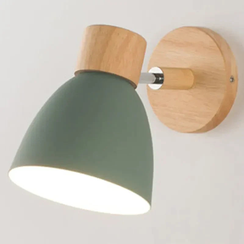 ChromaLux | Elegante Scandinavische houten wandlamp