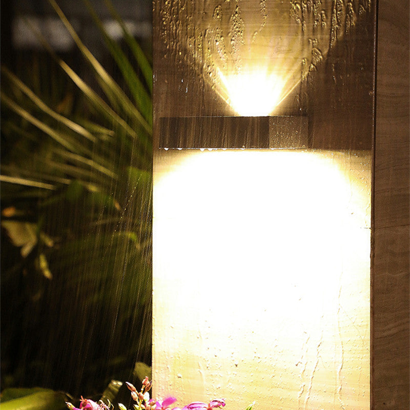 Zyvira | Wandlamp op zonne-energie OMHOOG-DOMLAAG